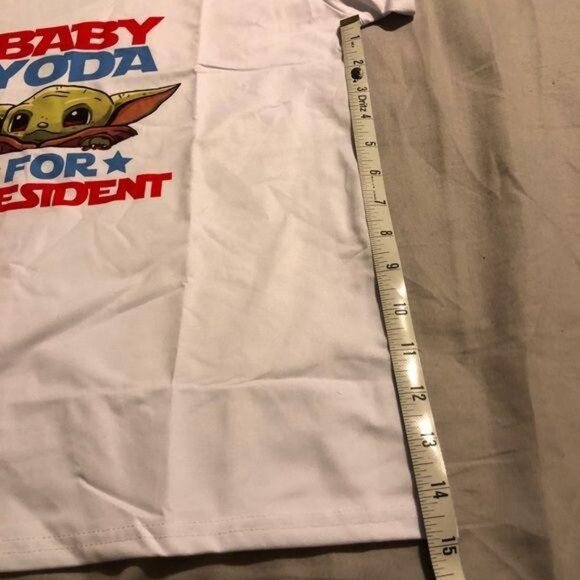 Star Wars Baby Yoda For President Tee, size large - Picture 8 of 8
